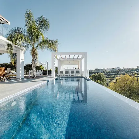 Paraiso W Parking Gym Pool Lounge Cinema Villa Estepona