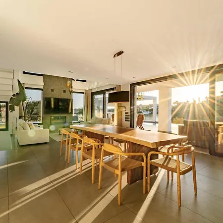 Villa Paraiso W Parking Gym Pool Lounge Cinema Estepona