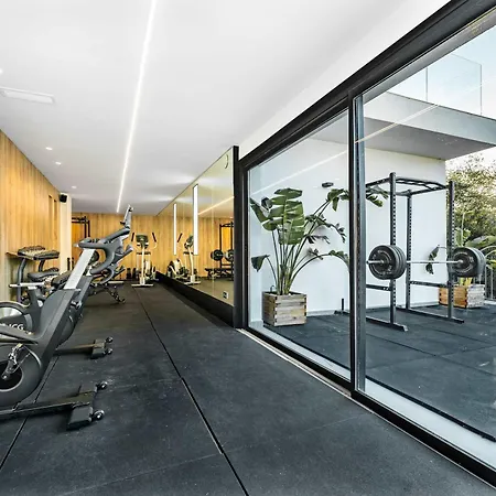 Paraiso W Parking Gym Pool Lounge Cinema *