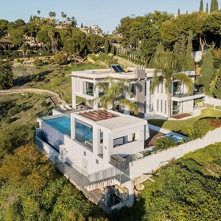 Вилла Paraiso W Parking Gym Pool Lounge Cinema